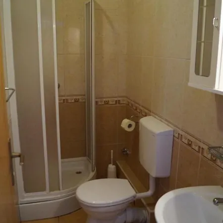 Gasthof Pansion Knezovic 3*