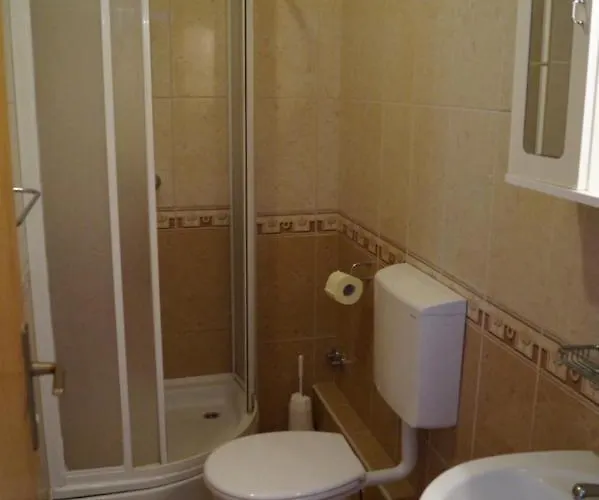 Vendégház Pansion Knezovic 3*